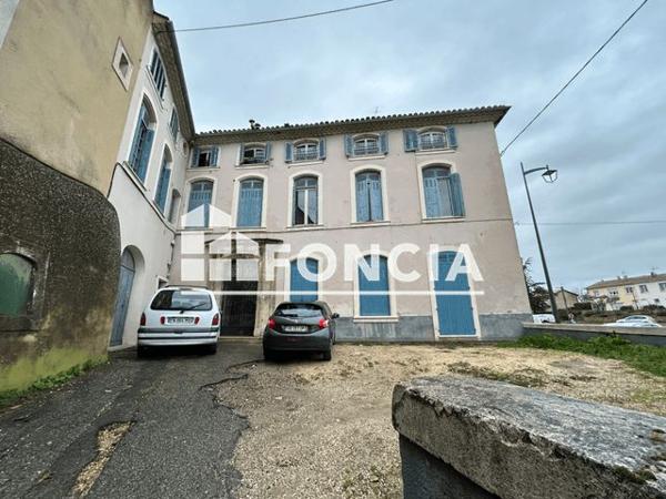 Location Appartement 4 pièces 82.21 m² - 33 RUE DES MINIMES Pont Saint Esprit 30130