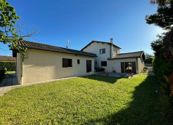 Maison à vendre    5 pièces •  Romans-sur-Isère