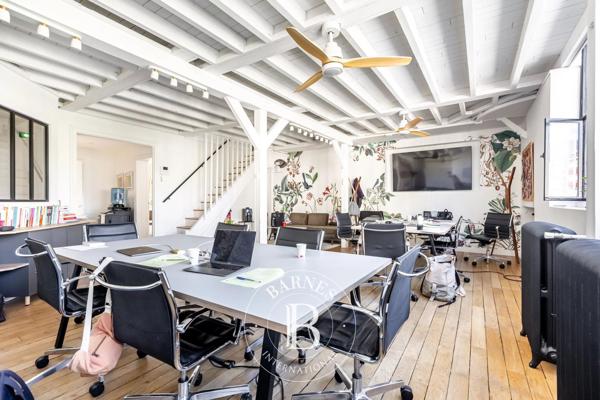 Paris 17ème, Hôtel particulier 7 Chambres -  424 m² à vendre