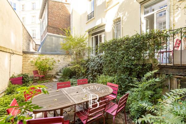 Paris 17ème, Hôtel particulier 7 Chambres -  424 m² à vendre