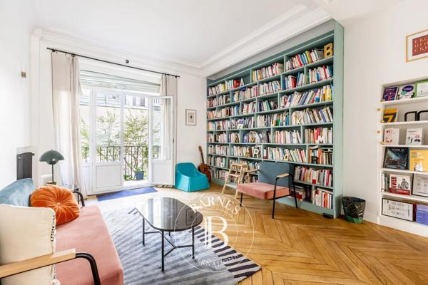 Paris 17ème, Hôtel particulier 7 Chambres -  424 m² à vendre