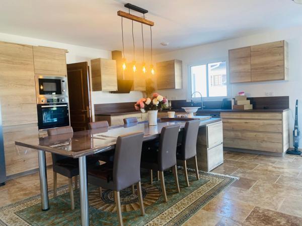 Maison de plain-pied - TERNANT 17400