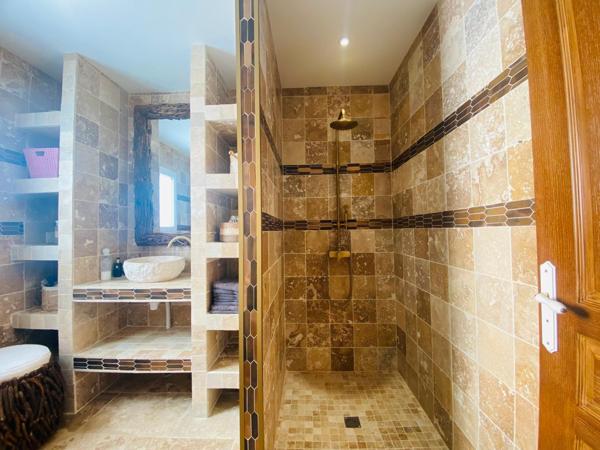 Maison de plain-pied - TERNANT 17400