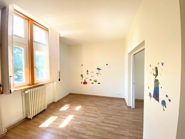 Orléans 5 Pièces 151m² dans un chateau