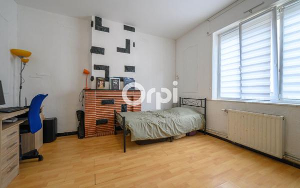 Maison à vendre    5 pièces • 79 m2 Valenciennes