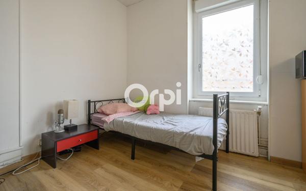 Maison à vendre    5 pièces • 79 m2 Valenciennes