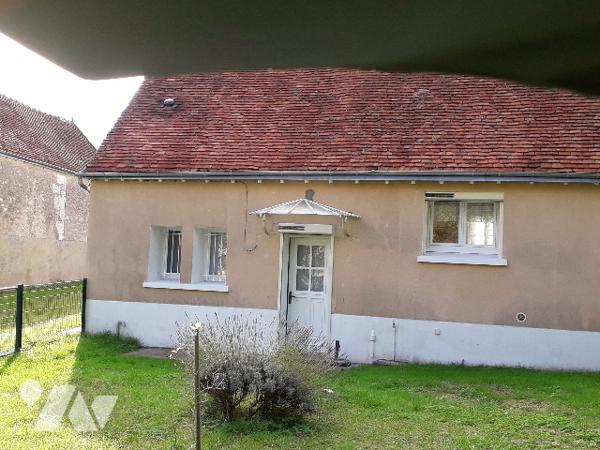 IDEAL GITE, CHAMBRES D'HOTES OU JEUNE COUPLE, PROCHE BEAUVAL