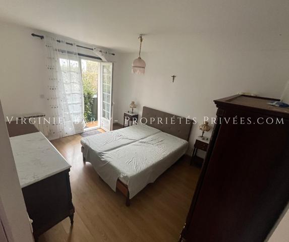 BELLE MAISON T5 DE PLAIN PIED NON MITOYENNE