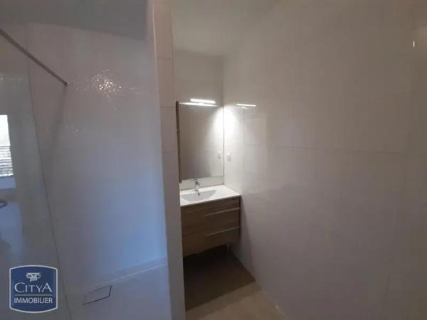 Appartement à louer 2 pièces 46.44m² Aix-en-Provence (13290)
