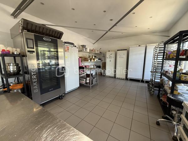 Local commercial de 135 m²