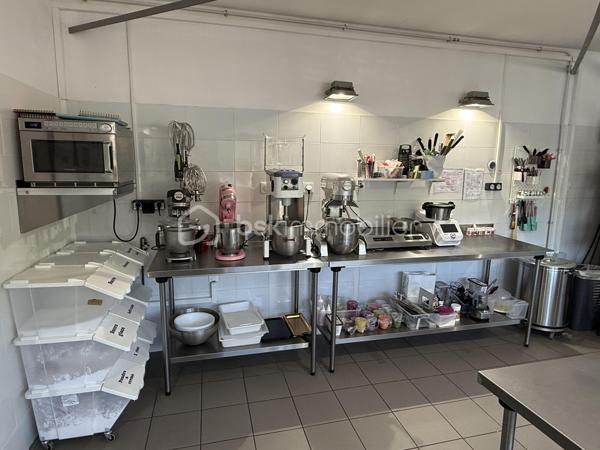 Local commercial de 135 m²