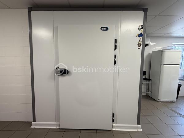 Local commercial de 135 m²