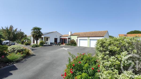 Maison à vendre  6 pièces - 151 m2 CHALLANS - 85