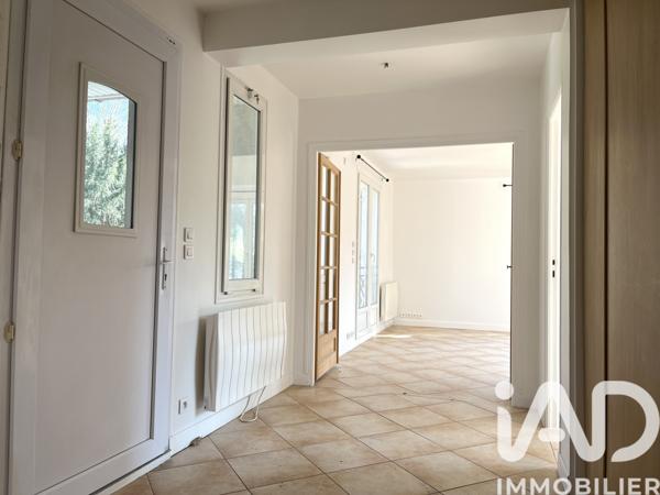 Maison à vendre 10 pièces 220 m² Rueil-Malmaison