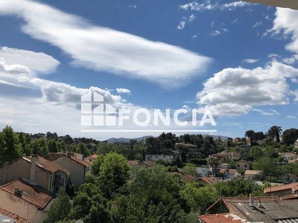 Location Appartement 4 pièces 83.4 m² - 114 AVENUE DES POILUS BAT B Marseille 13013