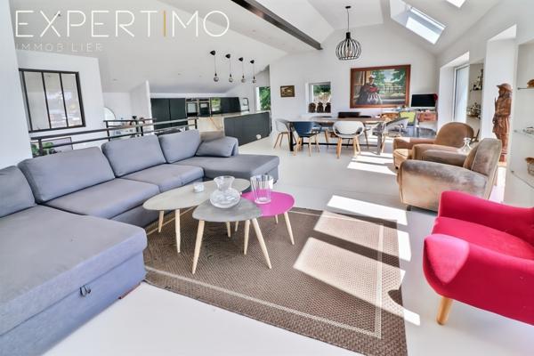 Le Relecq-Kerhuon (29480) Face à la mer, une signature architecturale confidentielle – Le Relecq-Kerhuon