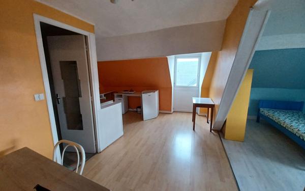 Immeuble à vendre    6 pièces •  La Souterraine