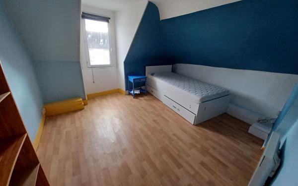 Immeuble à vendre    6 pièces •  La Souterraine