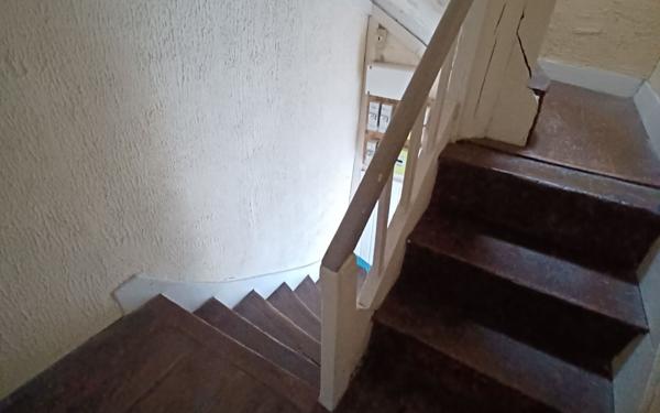 Immeuble à vendre    6 pièces •  La Souterraine