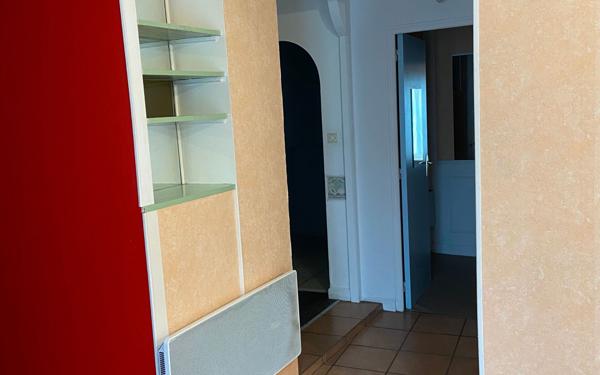 Immeuble à vendre    6 pièces •  La Souterraine