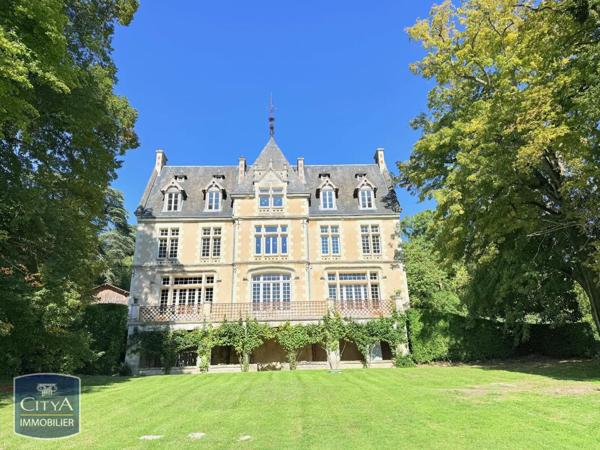 Demeure à vendre 14 pièces 500m²