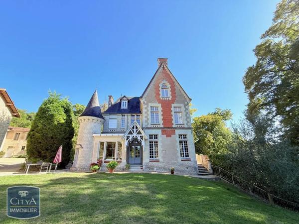 Demeure à vendre 14 pièces 500m²