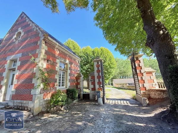 Demeure à vendre 14 pièces 500m²