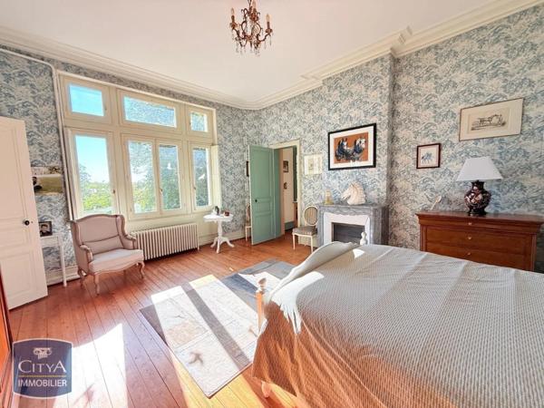 Demeure à vendre 14 pièces 500m²