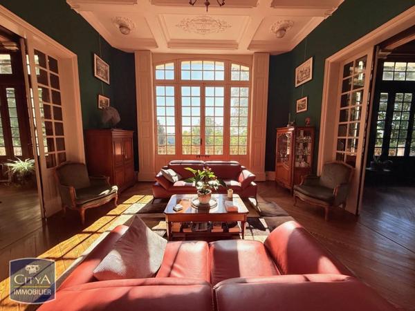 Demeure à vendre 14 pièces 500m²