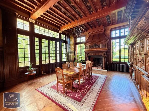Demeure à vendre 14 pièces 500m²