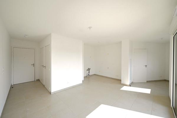 Exclusivité - Appartement Le Rouret 2 pièce(s) 44 m2