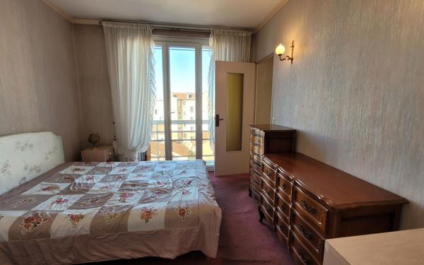 Appartement à vendre    2 pièces • 43,53 m2 La Varenne - Saint-Maur-des-Fossés