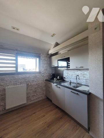 Maison à Vendre à Saint-Briac-sur-Mer (35800) en Ille-et-Vilaine (35)
 
Cette maison d'archit...