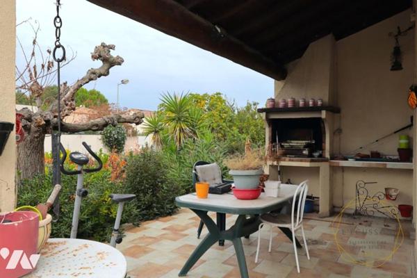 Maison T4 de plain pied à rénover à Saint Just