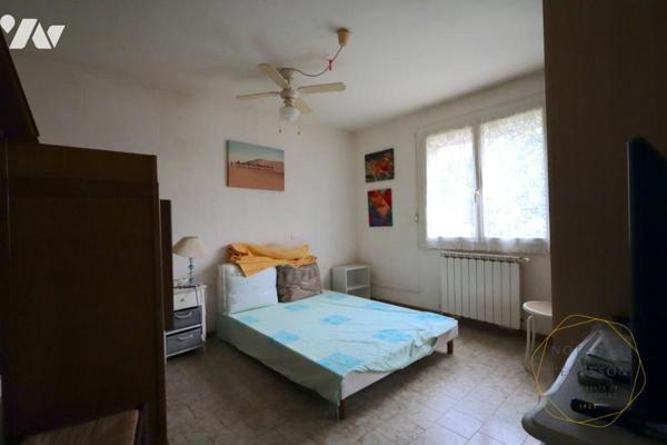 Maison T4 de plain pied à rénover à Saint Just