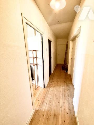 MAISON FAMILIALE 7 CHAMBRES A VENDRE - SAINT CHELY D'APCHER (lotissement, proche centre-ville)