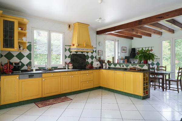 Entre authenticité basque et art de vivre, une propriété familiale d’exception aux portes de Saint-Jean-de-Luz