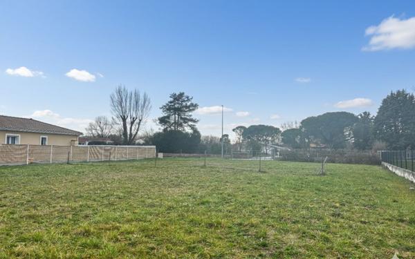 Terrain à vendre    Tournefeuille