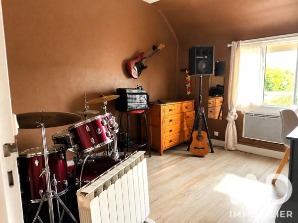 Bar, Brasserie, Tabac à vendre 88 m² Saint-Georges-sur-Eure