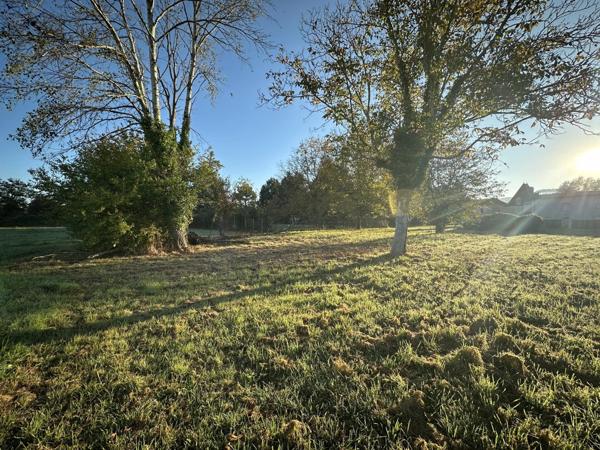 Vente Terrain 2000 m2 à Neuvic