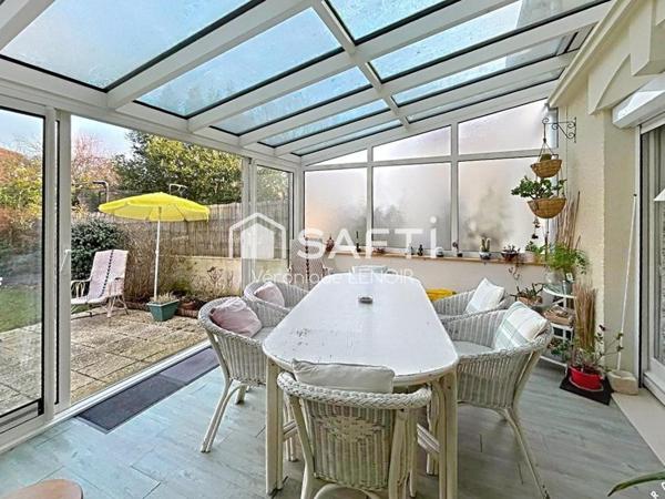 Croissy sur Seine - Belle maison familiale 7 pièces de 157m2 +  vaste véranda de 15m2