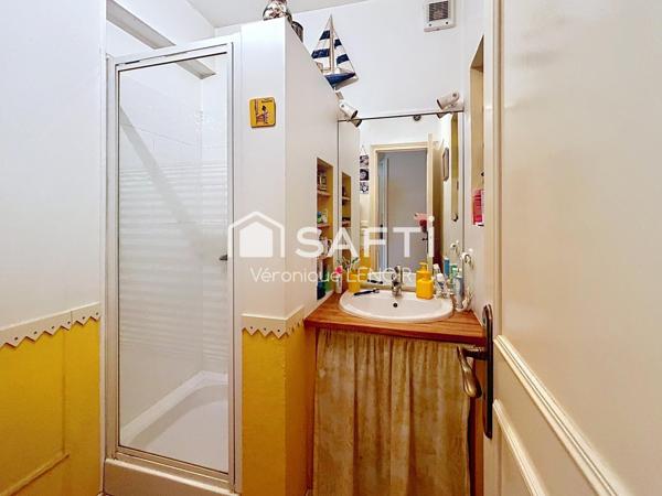 Croissy sur Seine - Belle maison familiale 7 pièces de 157m2 +  vaste véranda de 15m2