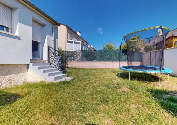 Maison individuelle 4 pièces avec jardin