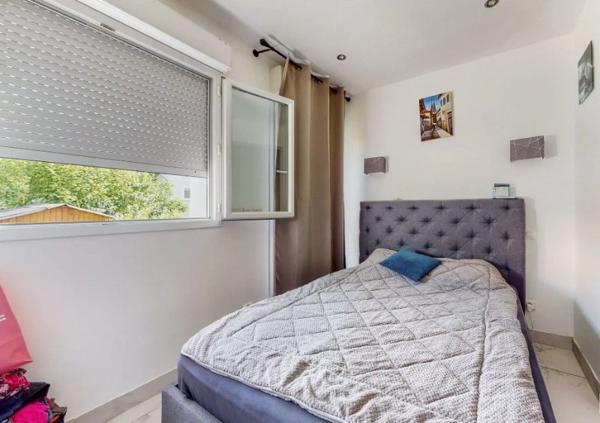 Maison individuelle 4 pièces avec jardin