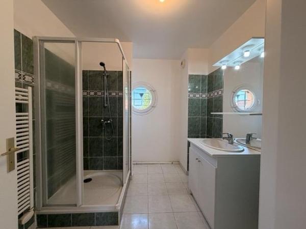 Location / Appartement à Villemandeur (45700)