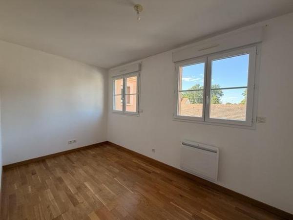 Location / Appartement à Villemandeur (45700)