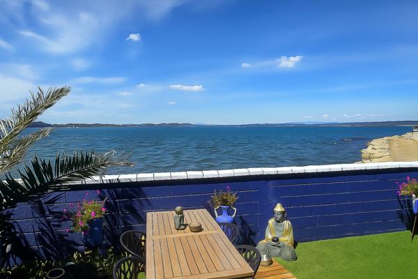 Face à l’étang, un écrin de lumière et de calme – Panorama unique & piscine