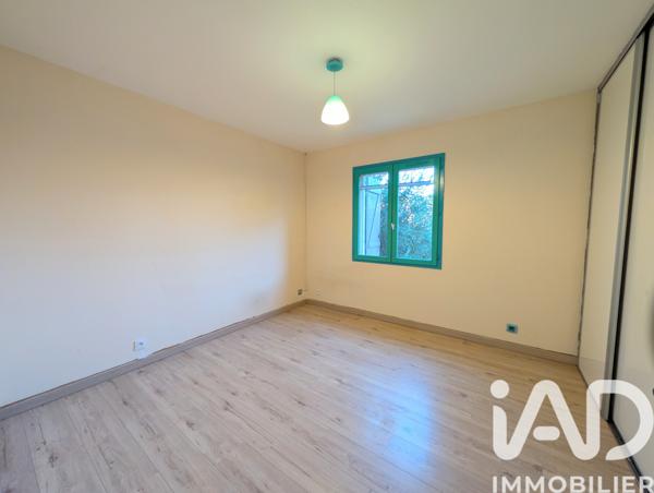 Maison à vendre 5 pièces 136 m² Entraigues-sur-la-Sorgue