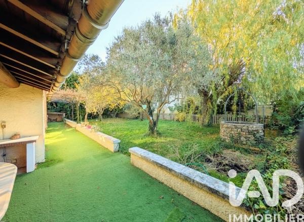 Maison à vendre 5 pièces 136 m² Entraigues-sur-la-Sorgue