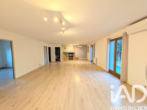 Maison à vendre 5 pièces 136 m² Entraigues-sur-la-Sorgue